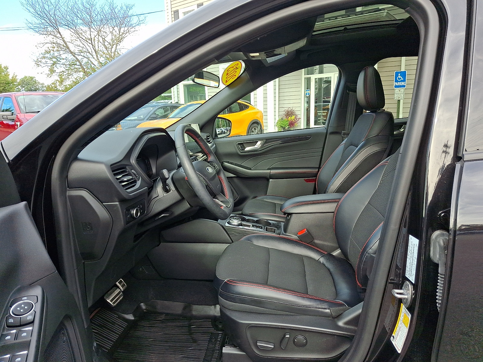 Used 2023 Ford Escape ST-Line w/ Tech Pack #1 AWD/4WD image 14