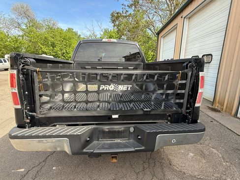Used 2011 Ford F150 XLT w/ XLT Chrome Pkg AWD/4WD image 8