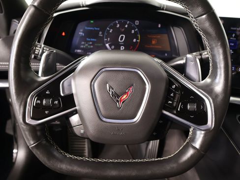 Used 2020 Chevrolet Corvette Stingray Preferred Cpe w/ 2LT Preferred Equipment Group RWD image 3