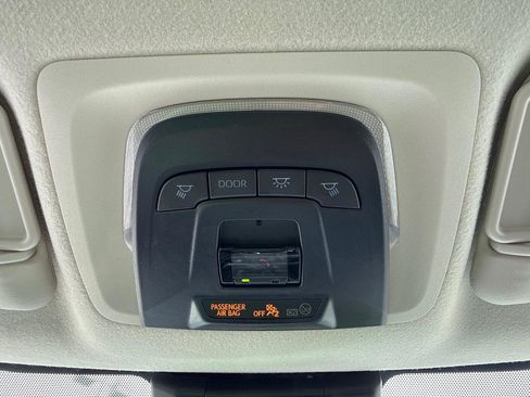 Used 2024 Toyota Corolla LE FWD image 23