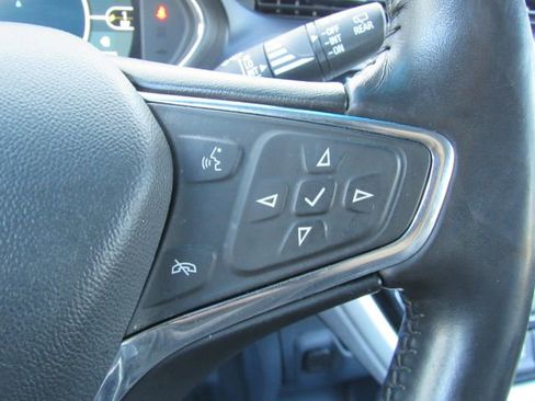 Used 2020 Chevrolet Bolt LT image 35