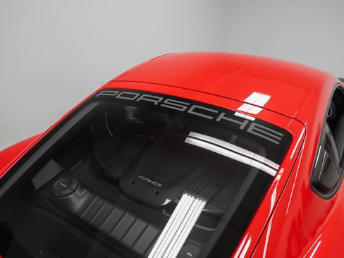 Used 2025 Porsche 718 Cayman GT4 RS RWD image 13