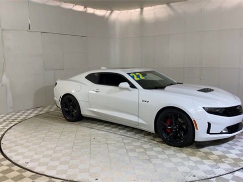 Used 2022 Chevrolet Camaro LT w/ RS Package image 2