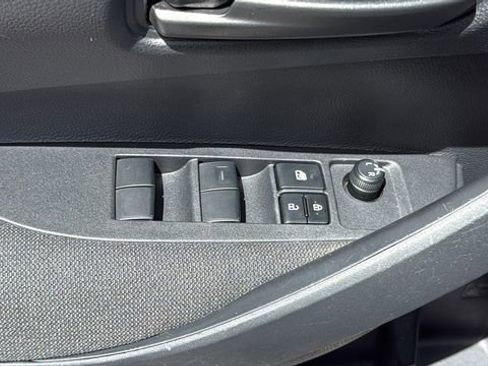 Certified 2025 Toyota Corolla LE image 18