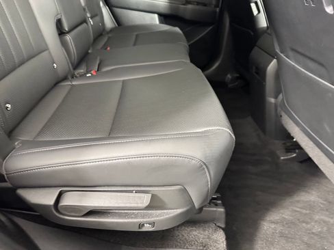 Used 2026 Hyundai Santa Fe SEL AWD/4WD image 28