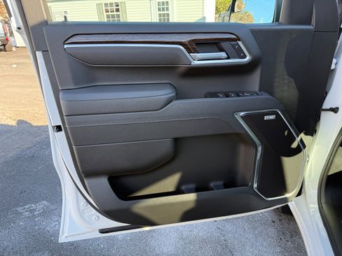 New 2026 GMC Sierra 1500 Elevation w/ Preferred Package image 15