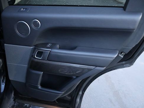 Used 2017 Land Rover Range Rover Sport SVR image 16