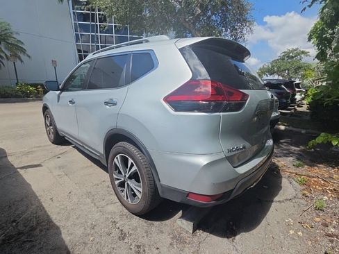 Used 2018 Nissan Rogue SL AWD/4WD image 8