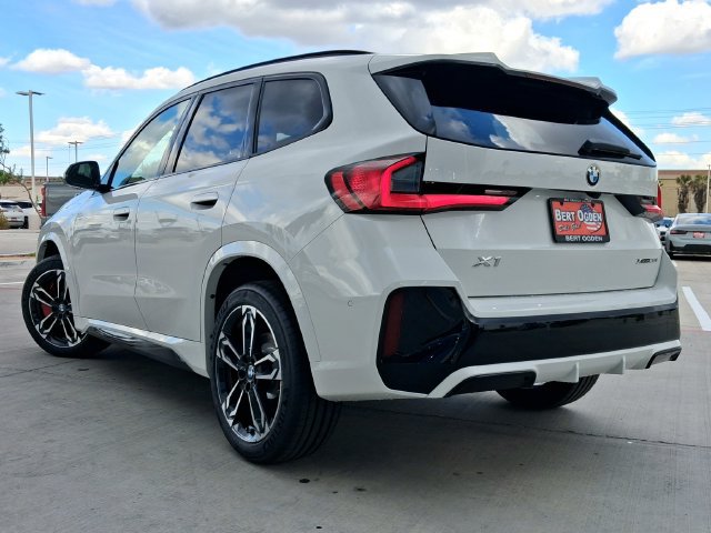 New 2027 BMW X1 xDrive28i w/ Technology Package AWD/4WD image 5