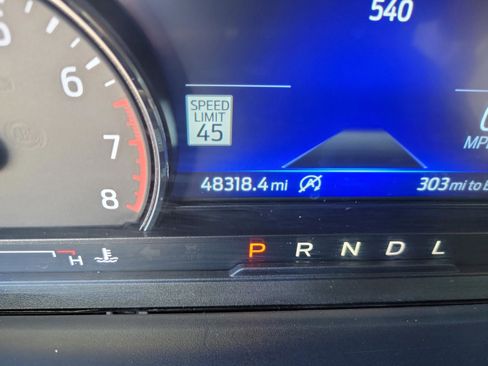 Used 2023 Ford Explorer Limited w/ Equipment Group 301A image 16