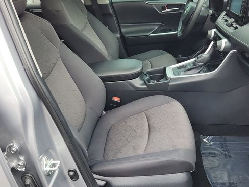 Used 2019 Toyota RAV4 XLE w/ Convenience Package AWD/4WD image 34