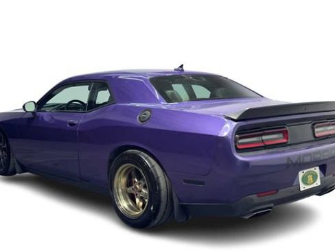Used 2016 Dodge Challenger R/T Plus RWD image 4