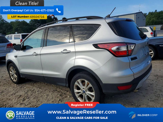 Used 2018 Ford Escape SEL AWD/4WD image 3