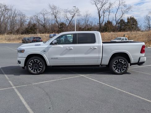 New 2026 RAM 1500 Limited w/ Trailer Tow Group AWD/4WD image 8