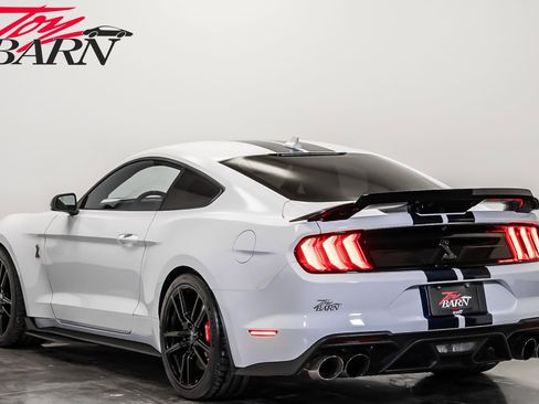Used 2020 Ford Mustang Shelby GT500 w/ Technology Package image 3