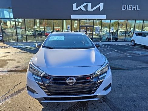 Used 2024 Nissan Versa SR w/ Trunk Package image 2