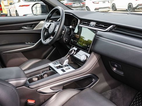 Used 2025 Jaguar F-PACE R-Dynamic S image 16