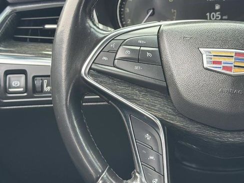 Used 2021 Cadillac XT5 Premium Luxury FWD image 11