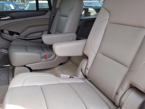 Used 2018 GMC Yukon SLT image 7