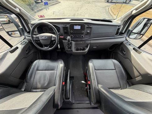 Used 2020 Ford Transit 150 XL image 38