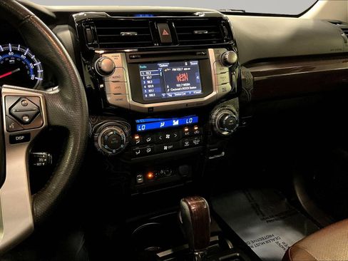 Used 2014 Toyota 4Runner Limited AWD/4WD image 9