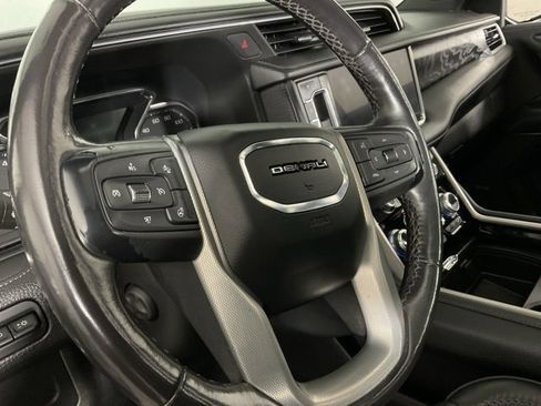 Used 2021 GMC Yukon Denali image 19