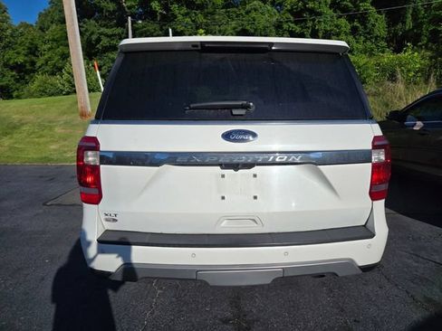 Used 2020 Ford Expedition XLT w/ Equipment Group 201A RWD image 4