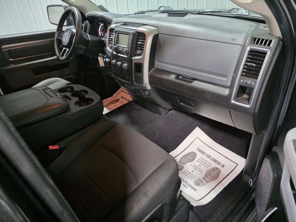 Used 2020 RAM 1500 Warlock AWD/4WD image 7