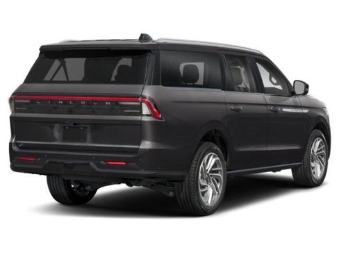 New 2026 Lincoln Navigator L Reserve AWD/4WD image 5
