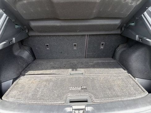 Used 2022 Nissan Rogue Sport SL AWD/4WD image 12