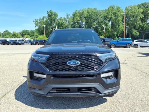Certified 2023 Ford Explorer ST w/ Equipment Group 401A AWD/4WD image 2