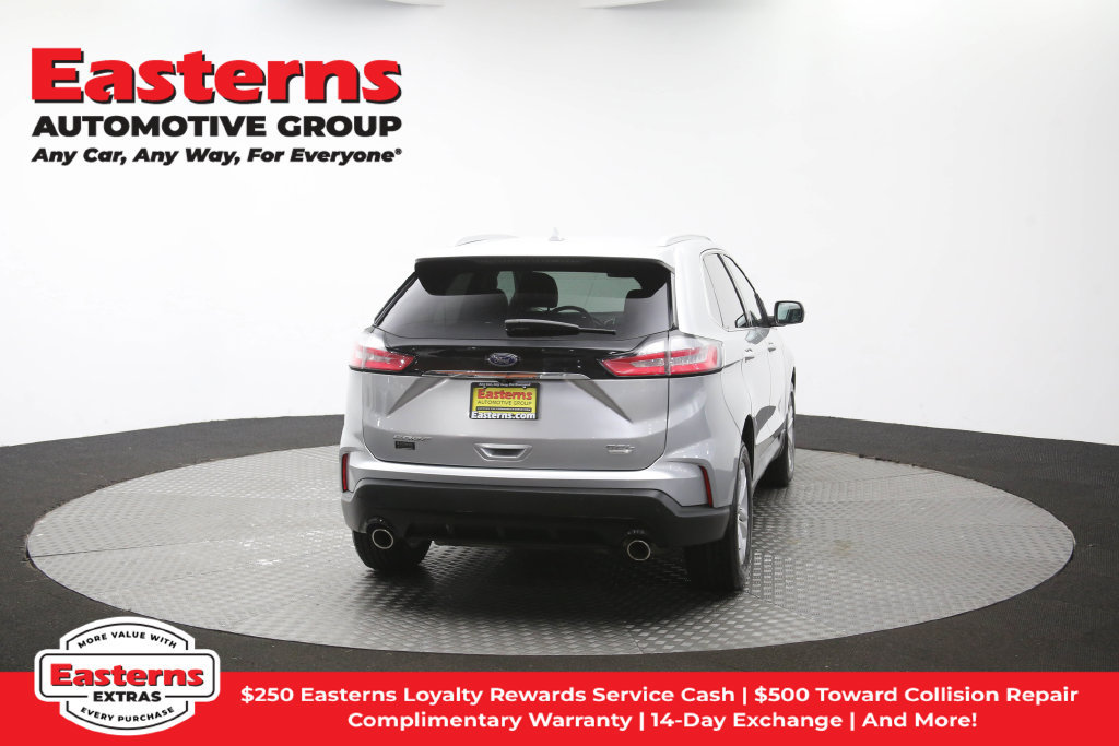 Used 2019 Ford Edge SEL w/ Equipment Group 201A FWD image 40