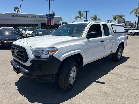 Used 2022 Toyota Tacoma SR RWD image 11