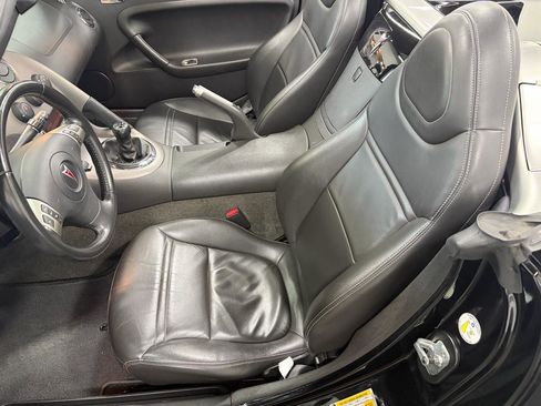 Used 2006 Pontiac Solstice Convertible w/ Premium Package image 26