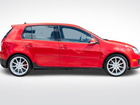 Used 2009 Volkswagen GTI 4-Door FWD image 7