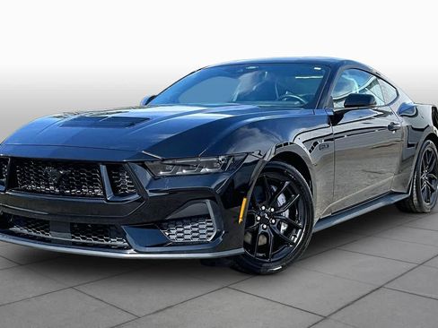 Used 2024 Ford Mustang GT Premium RWD image 39