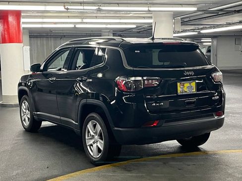 Used 2022 Jeep Compass Latitude AWD/4WD image 31