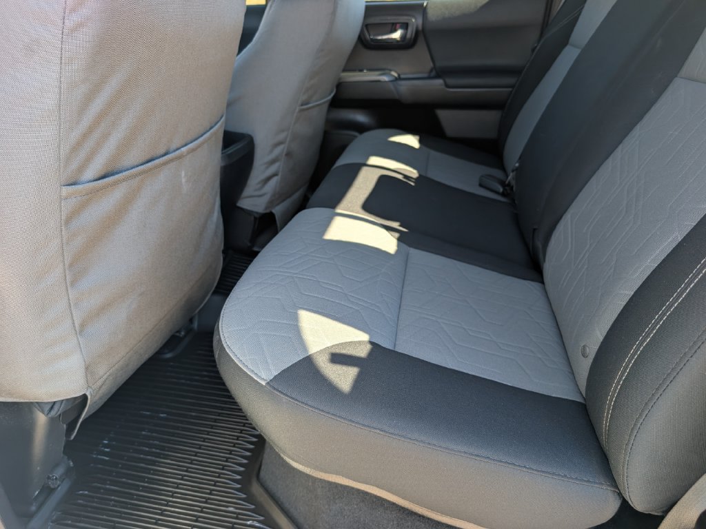 Used 2021 Toyota Tacoma TRD Sport w/ Technology Package AWD/4WD image 13