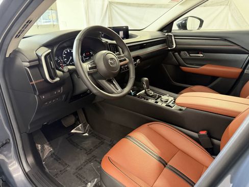 Used 2024 MAZDA CX-50 AWD 2.5 Turbo w/ Premium Pkg image 8