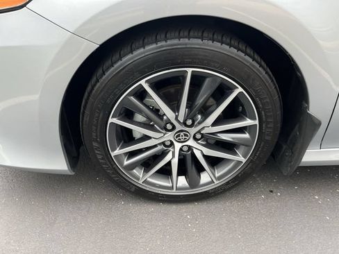 Used 2024 Toyota Camry XLE FWD image 8