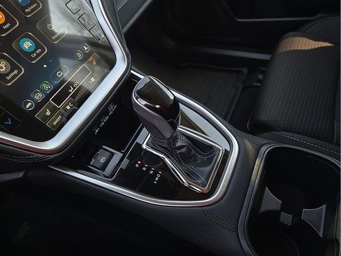 Certified 2025 Subaru Outback Premium image 21