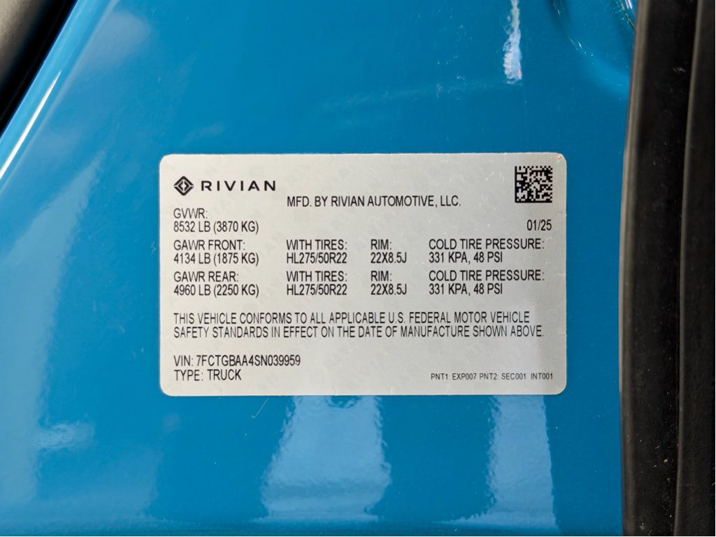Used 2025 Rivian R1T Adventure Dual AWD/4WD image 31