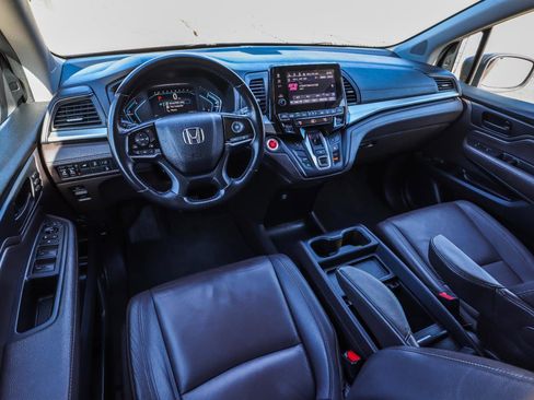 Used 2018 Honda Odyssey EX-L image 25