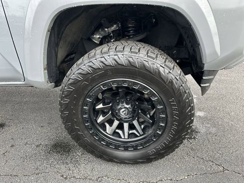 Used 2021 Toyota Tacoma TRD Sport image 20