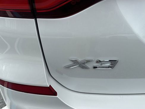 Used 2019 BMW X3 sDrive30i w/ Premium Package image 10