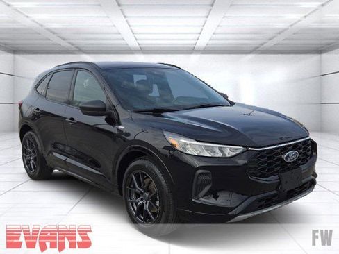 Used 2023 Ford Escape ST-Line w/ Equipment Group 301A image 1
