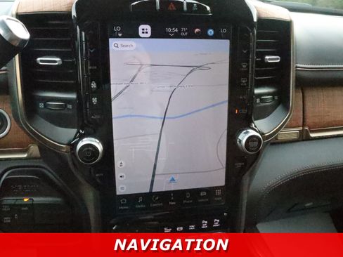 Used 2024 RAM 3500 Limited w/ Towing Technology Group AWD/4WD image 21