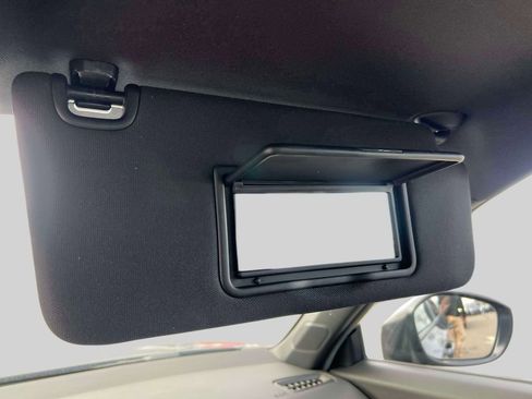 Used 2025 Honda Civic Sport image 32