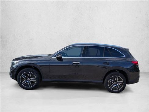 Certified 2026 Mercedes-Benz GLC 300 image 9