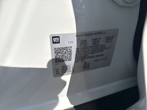 Used 2025 GMC Acadia Elevation FWD image 39